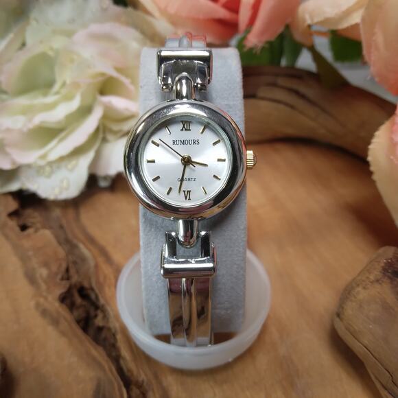 Vintage Rumours Quartz 22mm Watch 90s Y2K Silver Gold 2 Tone Ladies 6.5" - Picture 1 of 10